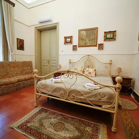 La Casa Di Marcello Bed & Breakfast 2*
