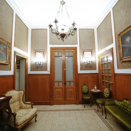 La Casa Di Marcello Bed & Breakfast 2*