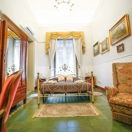 La Casa Di Marcello Bed and Breakfast 4*